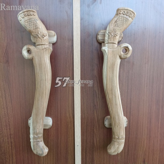 

Handel pintu / Gagang rumah ukir jepara motif keris bahan kayu jati - Mentahan Murah