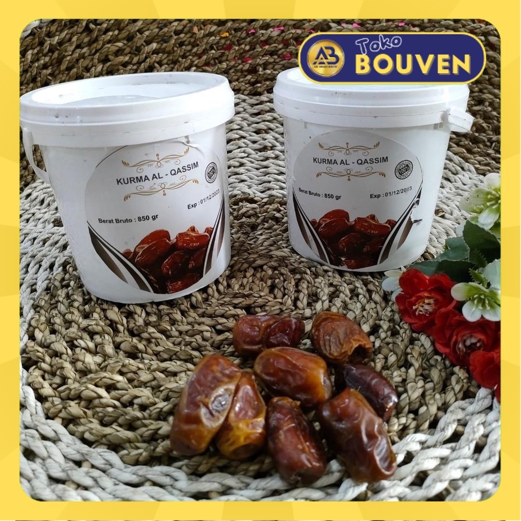 

Kurma Al Qaseem Ember 500gram 2 pcs | Kurma Arabian Dates Kemasan Ember Bukan Kurma Sukari Al-Qossim Al Qosim Al Qassim