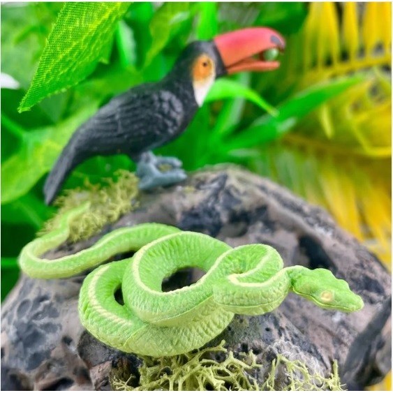 Figure Mainan Miniatur Ular Boa Piton Emerald Tree Boa Snake ax8  Animal Figure