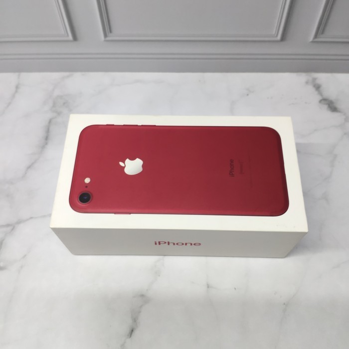 

Box Dus Kotak Iphone 7 Red 256GB Original