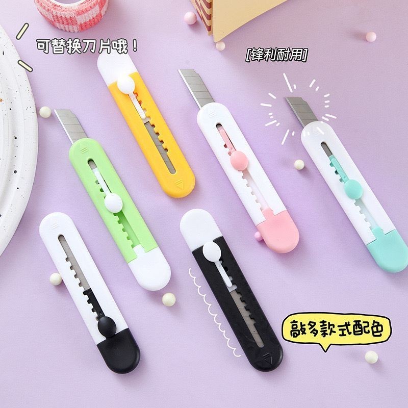 

Luito - Cutter Serbaguna Pisau Mini Cutter Karakter Lucu Pemotong Kertas Sebaguna PS05