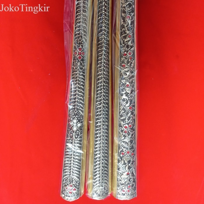

pendok solo batu antik