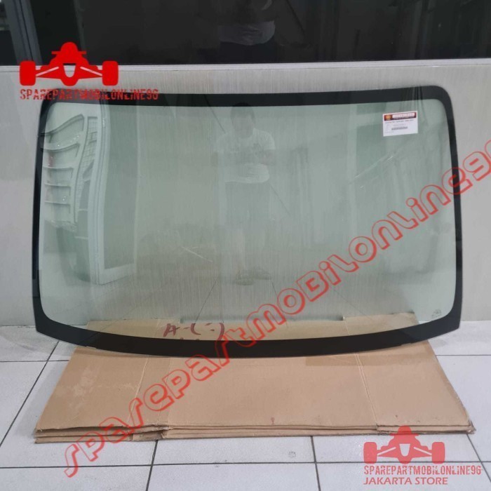 Kaca Depan Daihatsu Taruna Asahi Mas