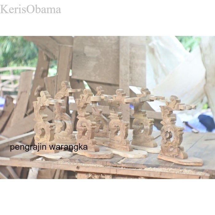 

GROSIR jagrak rak blawong keris isi 1 kayu jati berkualitas ukir 20 termurah