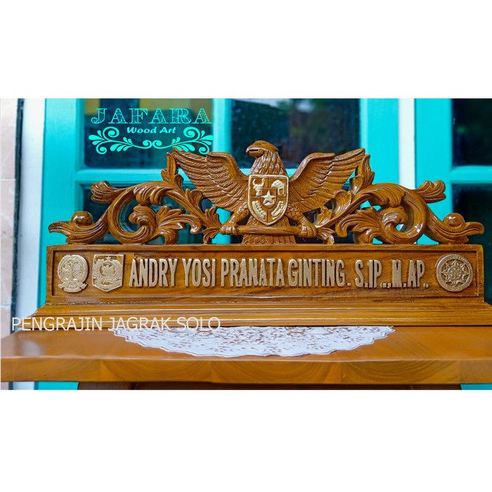 

Papan Nama Jabatan &Papan Nama Meja Ukir Bisa Request Sesuai Keinginan harga pengrajin PS412
