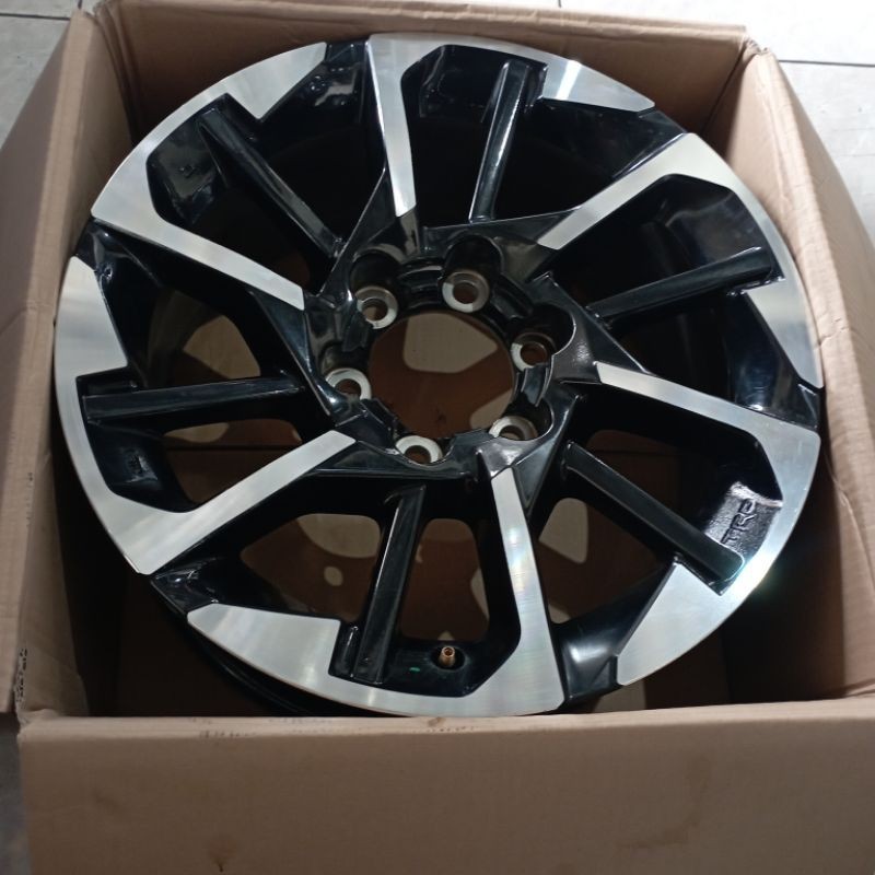 velg original fortuner vrz GR