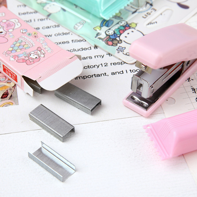 

Staples sanrio lucu hekter 3in1