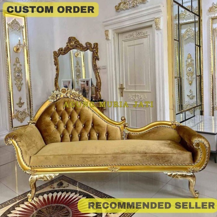 Sofa Mewah Klasik Gold
