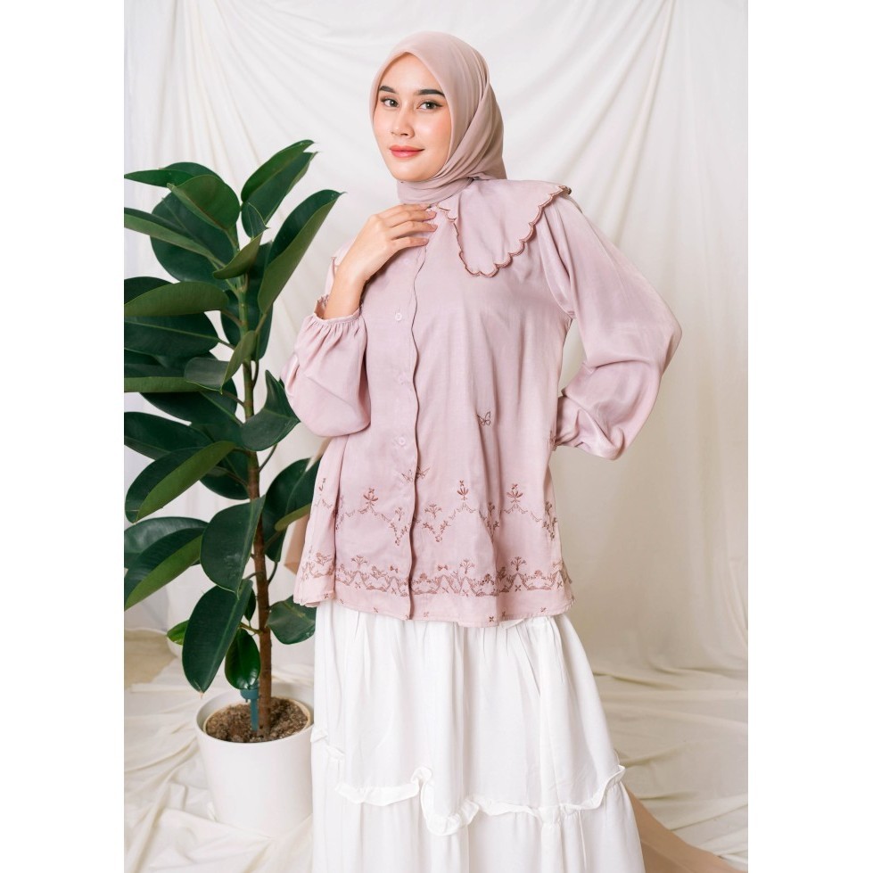 Kemeja Polos Wanita - Padma Plain Shirt (L-XL)