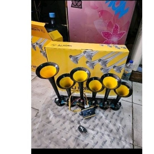 klakson basuri 6 corong 24 vol remote