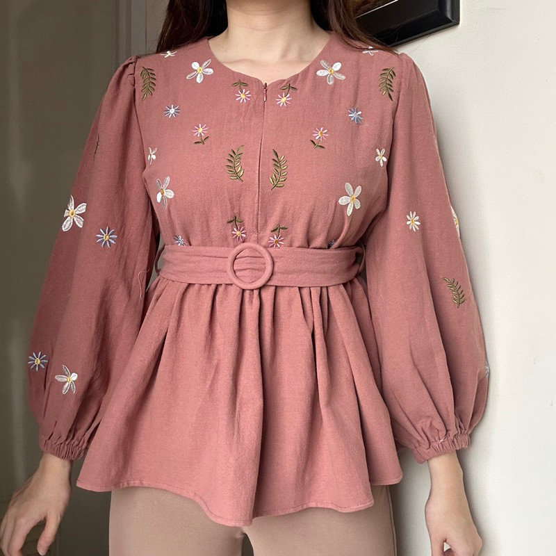 VZ54RA Reyna Top atasan kemeja blouse wanita linen bordir korean style by biel the label is in