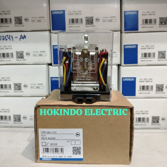 RELAY OMRON G4Q-212S 220V AC / RELAY OMRON G4Q 212S AC220V 8 KAKI ASLI