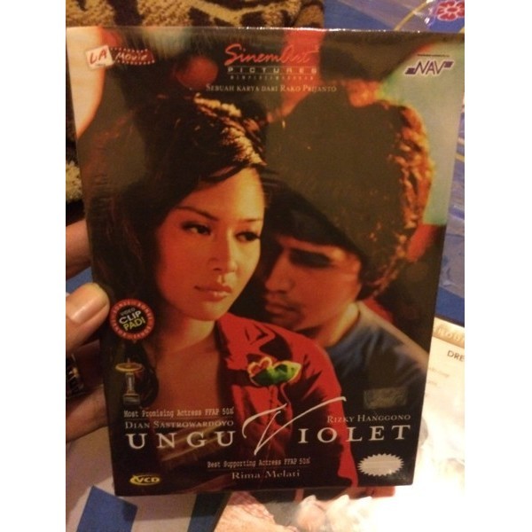 VCD ORIGINAL Ungu Violet - Dian Sastrowardoyo