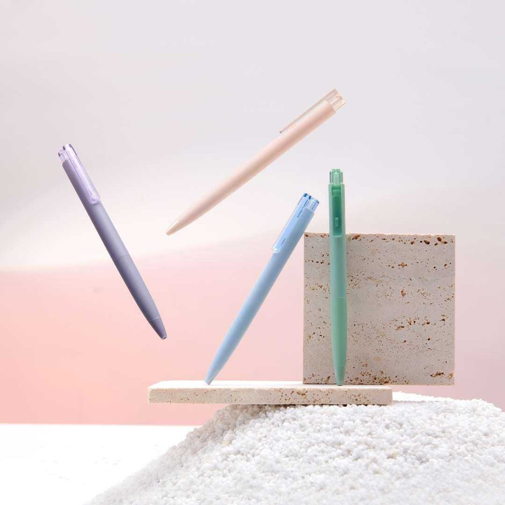 

Pena Pulpen Gel Pen Flavour Of Northern Europe Tinta Hitam 4 PCS