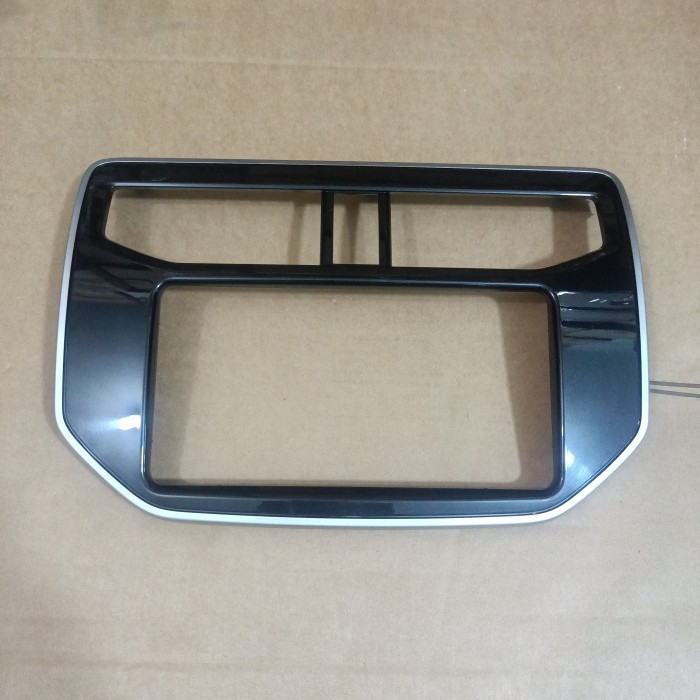 Frame panel head unit Rush Terios tahun 2018 Up original