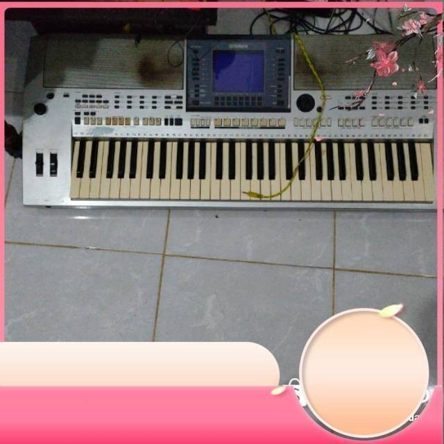 Keyboard Yamaha psr s700