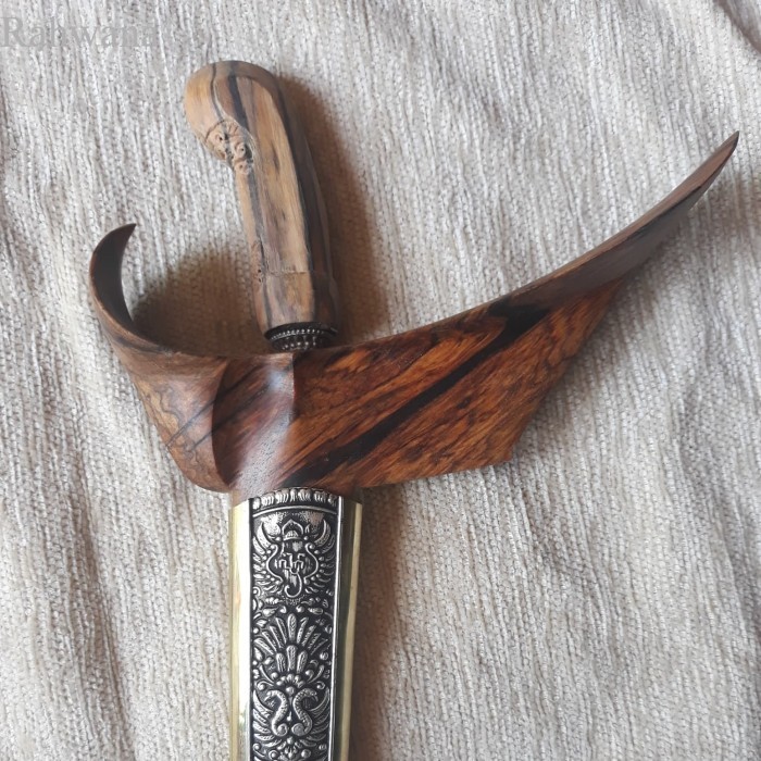 

warongko branggah jogja gaharu wangi antik