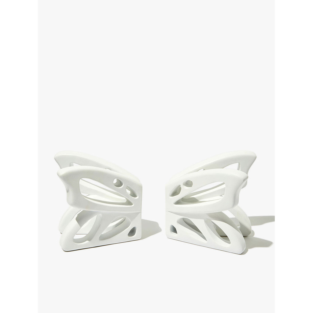 

Typo - Buku & Alat Tulis - Blocked In Book Holder