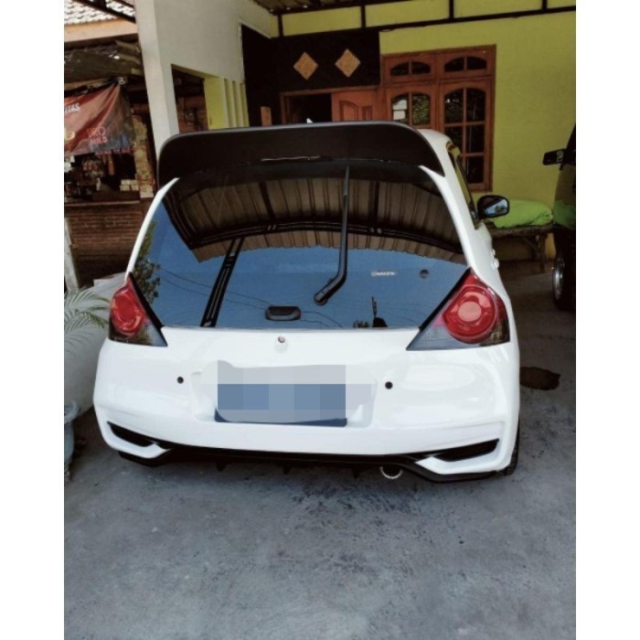 bodykit brio belakang