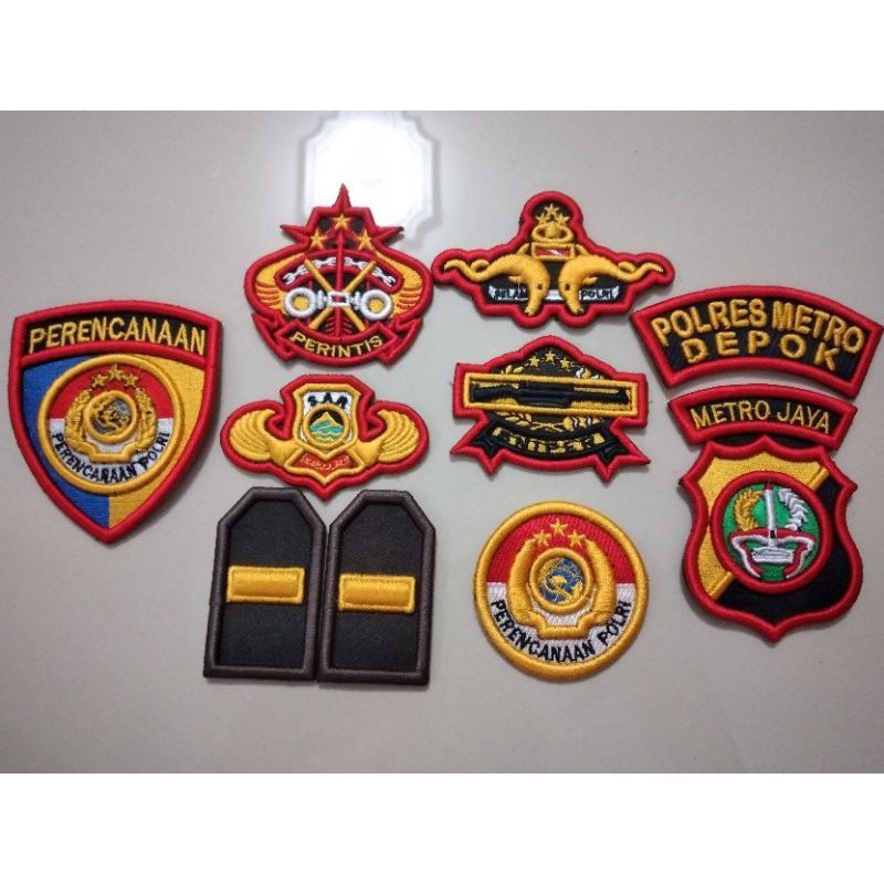 ATRIBUT POLRI PERENCANAAN TIMBUL