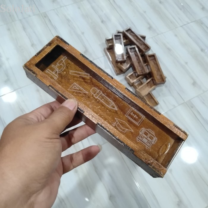 

Kotak Pensil Kayu / Tempat Pensil Kayu / Wooden Box / Kotak Kayu murah