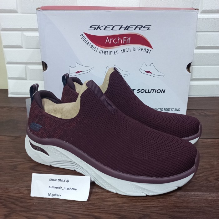 ORIGINAL SALE 70% SEPATU SKECHERS ARCH FIT D'LUX 232504 BURG MAN   