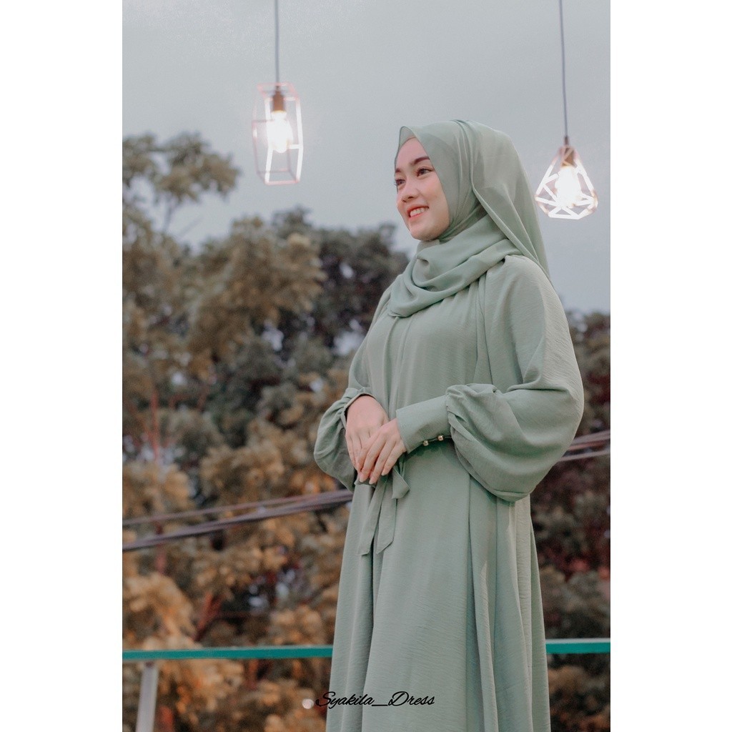 Baju lebaran ala Timur Tengah- Nafisah Abaya | Gamis Basic Abaya Turkey hitam remaja wanita crinkle 