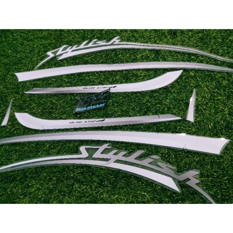 

STRIPING TRANSPARAN SCOOPY FI 2013-2014-2015-2016 COSTUM STAYLIS Motorcycle