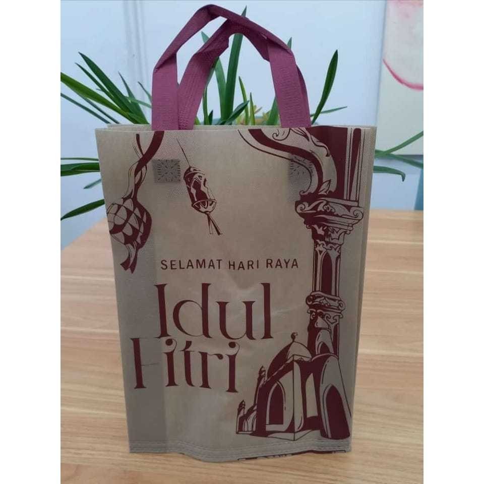 

TAS spunbond LEBARAN HLS 25x35x10 75gsm ,goodie bag ,tas idul fitri,tas souvenir pernikahan,goodie bag ulang tahun,ultah,custom,bebas,murah