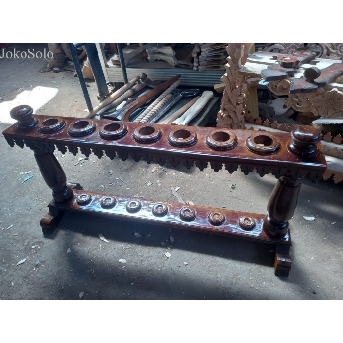 

termurah jagrak keris isi 7 jati finishing alus produksi sendiri termu antik