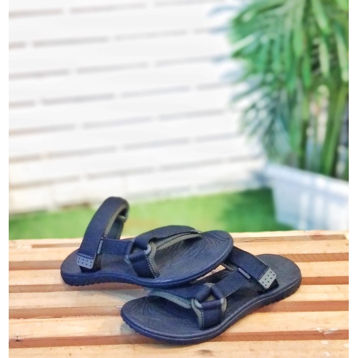 Eige r SANDAL  TIGRE SANDALS 1.0 Art 7091 SANDAL PRIA-SANDAL WANITA - Hitam