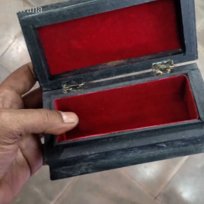 

kotak kayu ukir tempat barang antik Murah
