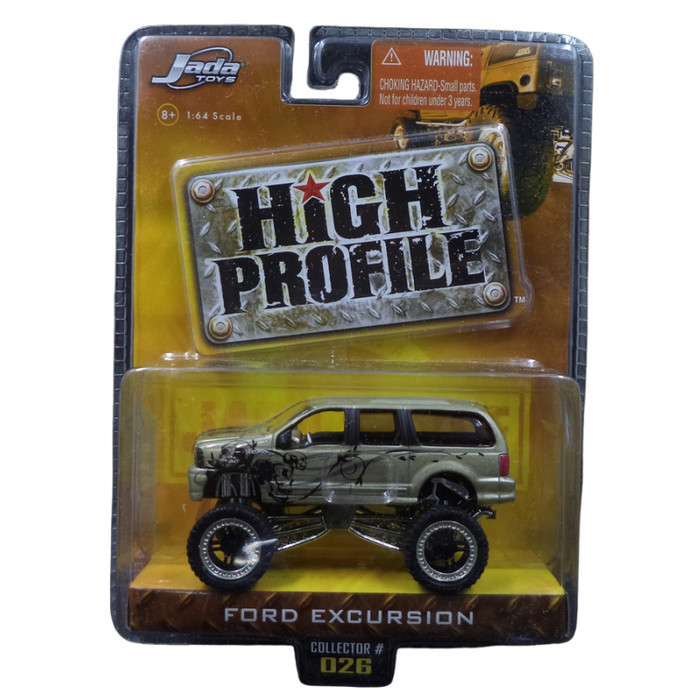 Jada High Profile Ford Excursion 026
