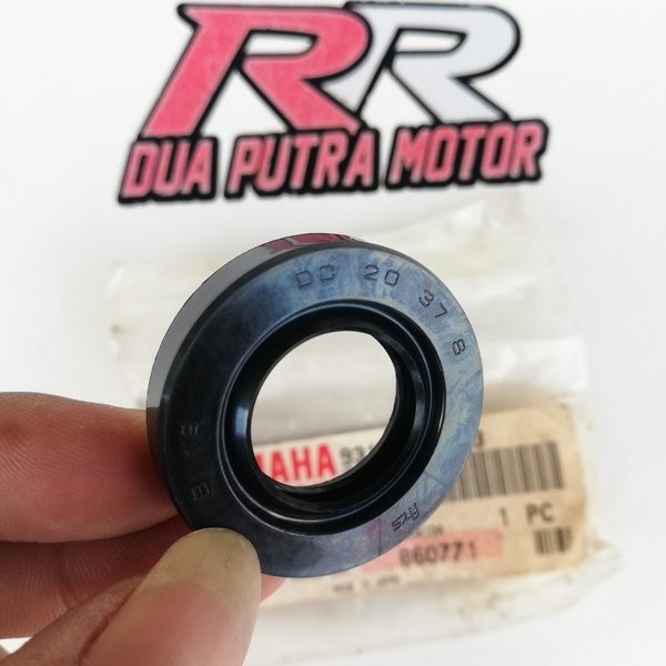 seal sil trombol tromol roda belakang kanan original ori yamaha 125z 125zr y125z 125 zr z tiara s to