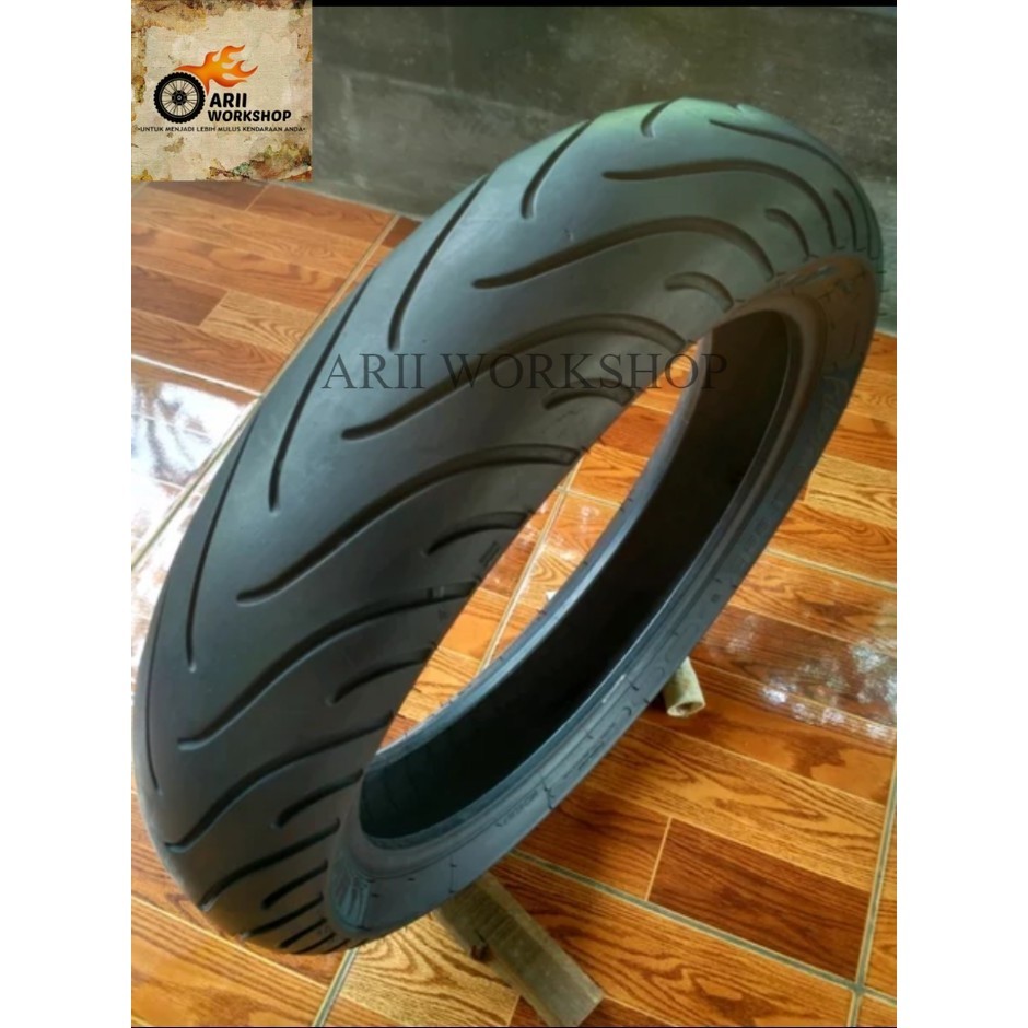 BAN MICHELIN PILOT STREET 140 70 RING 17 ukiran/suntikan BEKAS - products only