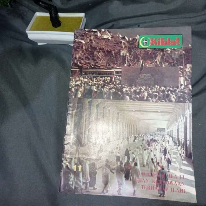 Majalah Kiblat. Nopember 1974