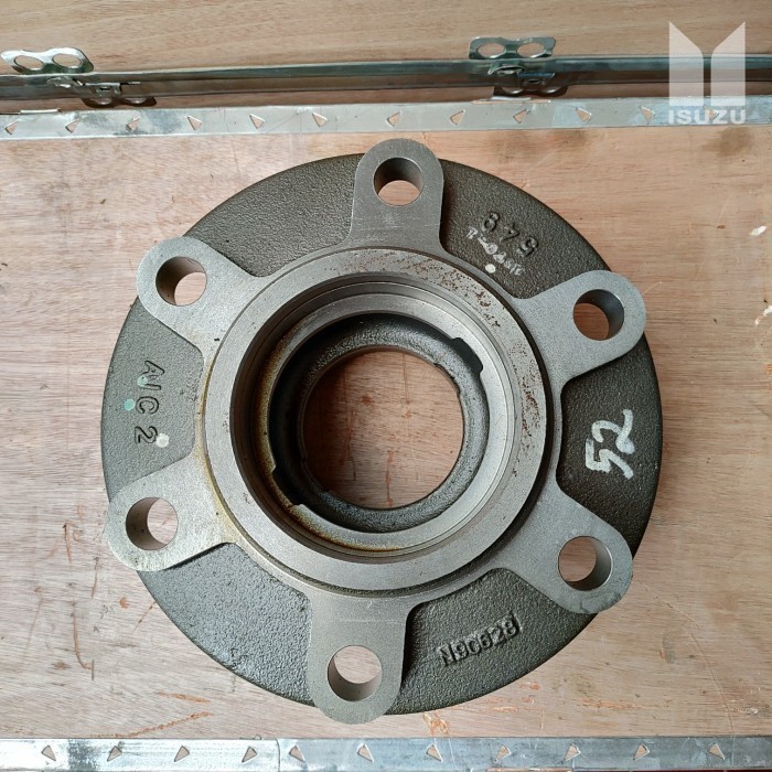 Nap Roda Belakang Isuzu Elf NMR71 NMR 71 Orisinil Isuzu Genuine Parts