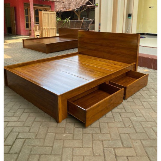 Dipan Rangka Tempat Tidur Alas Blok Kayu Jati Laci Samping