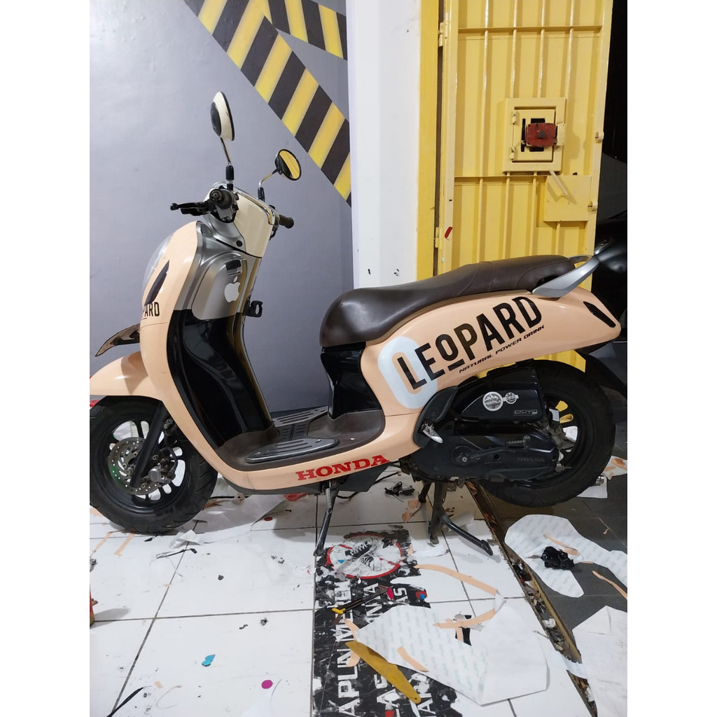Stiker Motor HONDA SCOOPY Full Body Sticker Decal SCOOPY Polos Kuning Simpel Bisa Request Nama Bisa