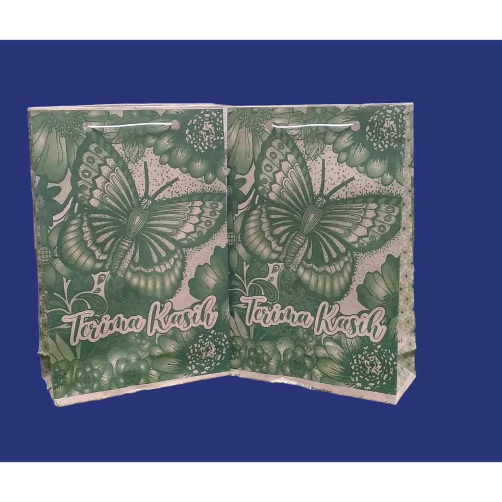 

PAPER BAG MINI BATIK KW II / PAPER BAG KADO / PAPER BAG SOUVENIR
