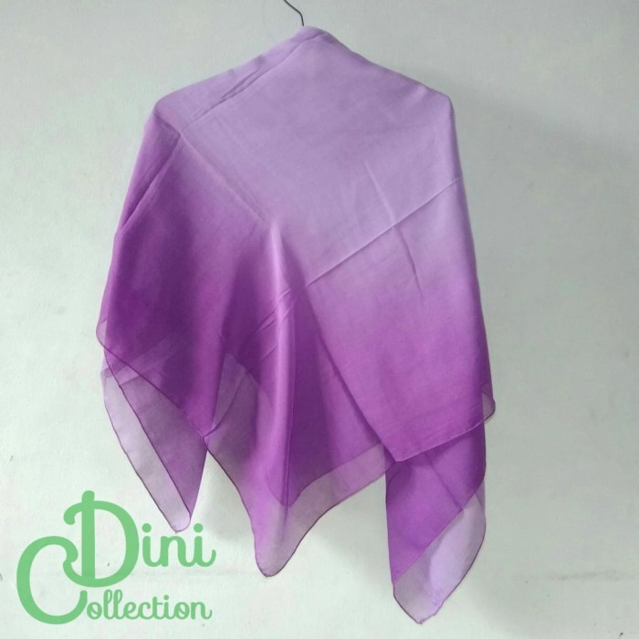 Jilbab segi empat katun paris warna gradasi kerudung hijab - ungu gradasi