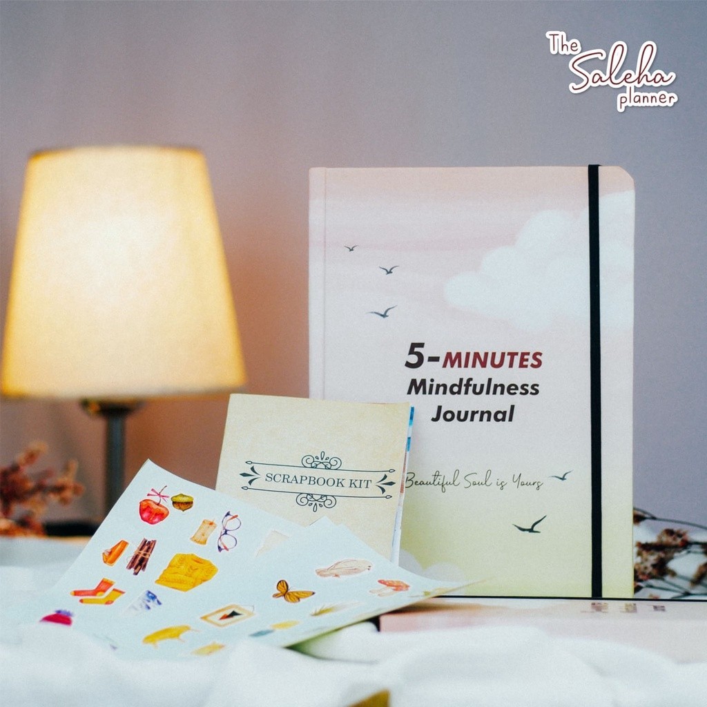 

Book The Saleha Planner : 5 Minutes Mindfulness Journal