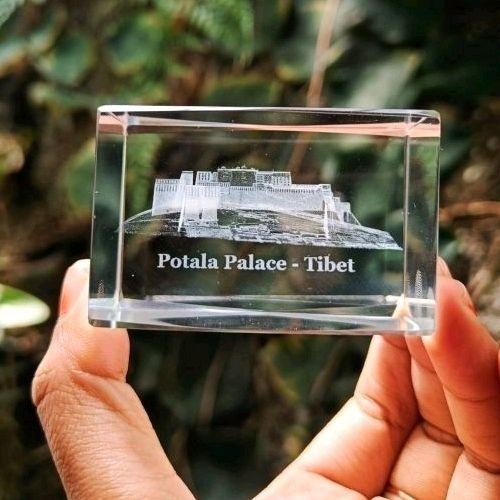 Souvenir pajangan miniatur replika kristal Potala Palace Tibet oleh oleh negara China