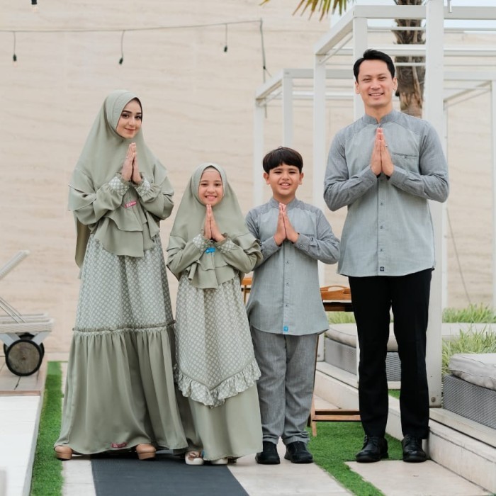 GAMIS ATHALAH DEWASA SARIMBIT BAJU MUSLIM KELUARGA FAMILY SET ORI NUBI - White, S