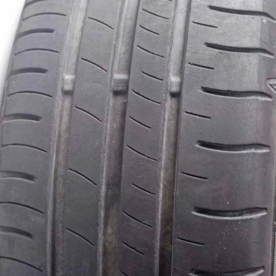 BAN MOBIL  175/60 RING 15 MEREK DUNLOP