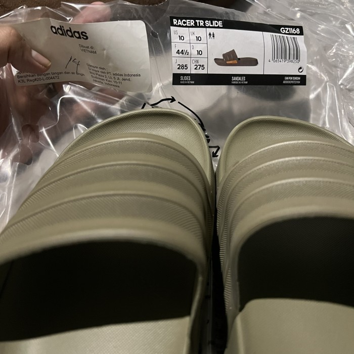 ORIGINAL SANDAL ADIDAS SLIPPER SLIDES SLIP ON SIZE 10