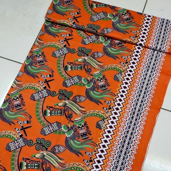 Kain Batik Papua. Batik Katun Motif Papua. Batik Daerah Tradisional - Hijau