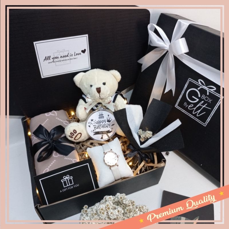 

Paket Hampers Murah Lebaran Idul FItri Unik / GIFT BOX CEWEK HAMPERS PREMIUM KADO ULANG TAHUN BIRTHDAY HADIAH WISUDA GRADUATION