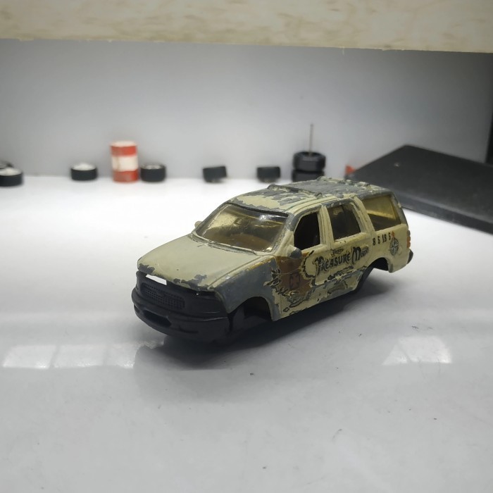 matchbox ford expedition unrivet diecast loose junk bukan hotwheels10D -OS25
