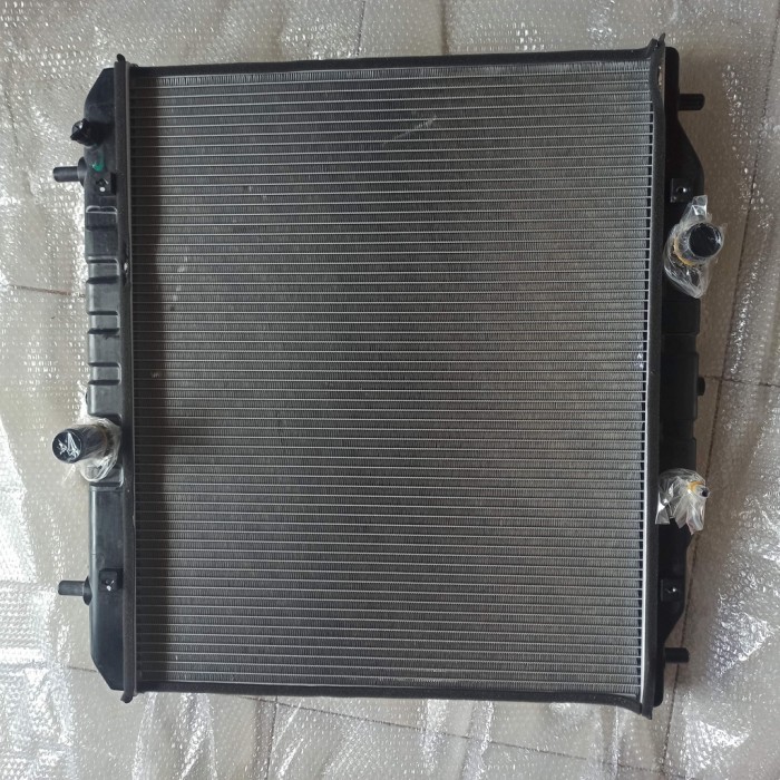 Radiator DFSK Glory 580